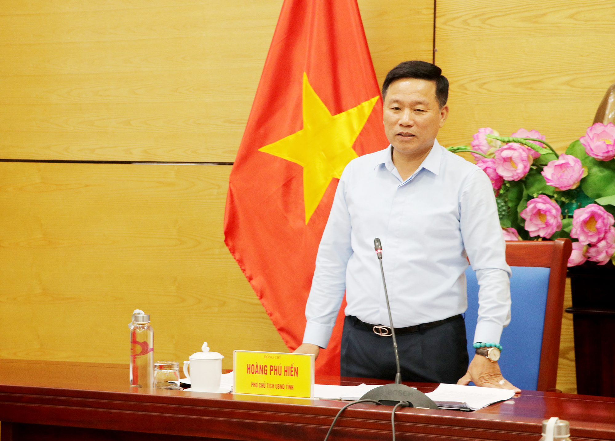 Anh-tin-bai